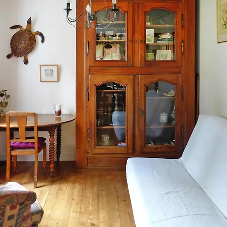 Hébergement de vacances 150m From The Sea, Cleaning Included