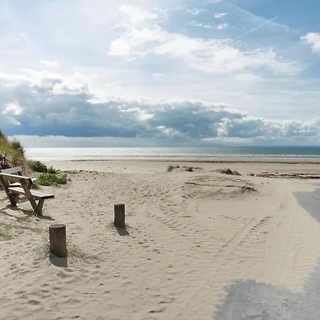 Holiday home In Near Sandy Beach, Cleaning Included Denneville